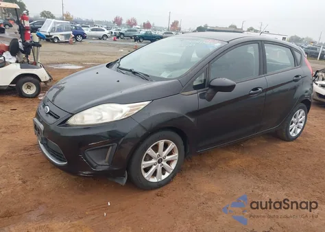 2011 Ford Fiesta Se z USA, uszkodzony, nr VIN 3FADP4EJ4BM124140